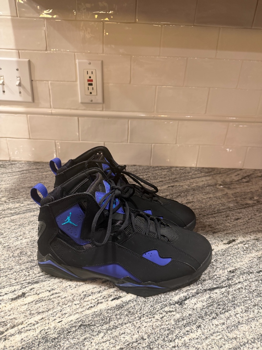 Mens Nike Jordan True Flight Black Blue Lagoon 342964-040 Size 9.5
